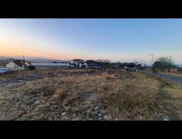 LAND FOR SALE IN REDFERN